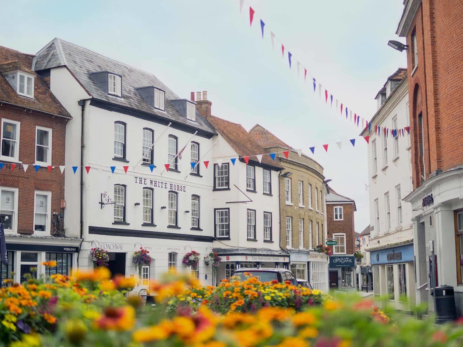 The White Horse Hotel, Romsey, Hampshire Экстерьер фото